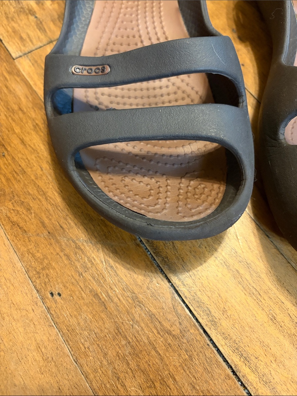 CROCS Women's Brown Slip-On Two-Strap Sandals - Picture 4 of 12